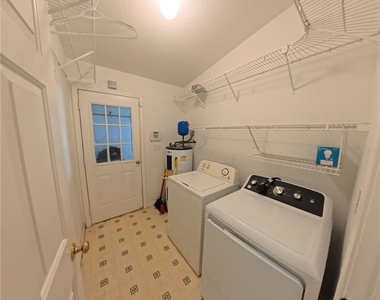5560 61st Street N - Photo Thumbnail 16