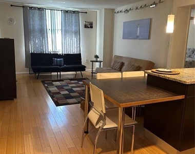 701 S Madison Avenue - Photo Thumbnail 9
