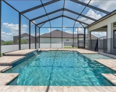 6980 Bentridge Drive - Photo Thumbnail 10