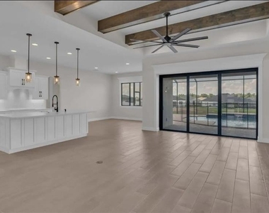 6980 Bentridge Drive - Photo Thumbnail 19