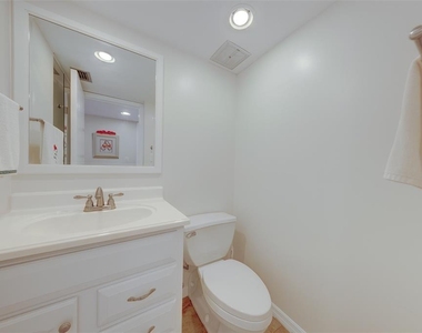 17920 Gulf Boulevard - Photo Thumbnail 29