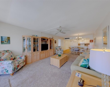 17920 Gulf Boulevard - Photo Thumbnail 8