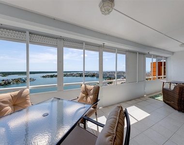 17920 Gulf Boulevard - Photo Thumbnail 26