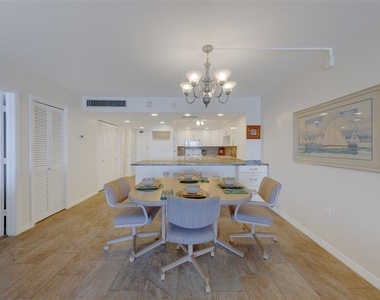 17920 Gulf Boulevard - Photo Thumbnail 11