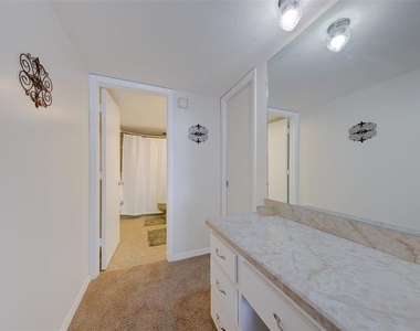 17920 Gulf Boulevard - Photo Thumbnail 19