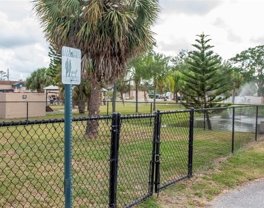 6420 Banyan Boulevard - Photo Thumbnail 22