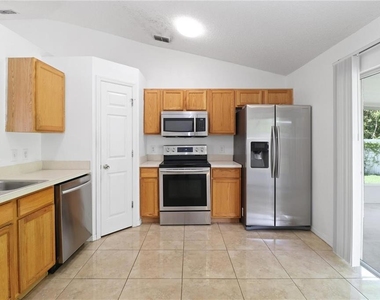 10437 Opus Drive - Photo Thumbnail 14