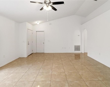10437 Opus Drive - Photo Thumbnail 8