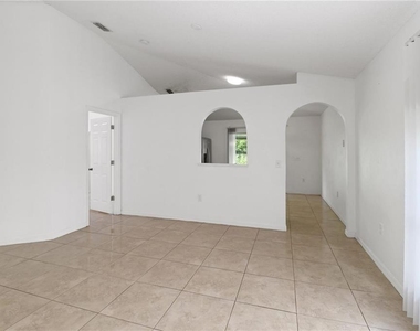 10437 Opus Drive - Photo Thumbnail 12