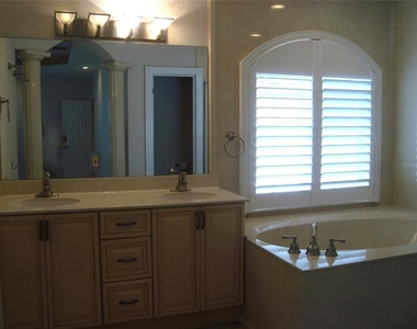 601 Palm Avenue - Photo Thumbnail 14