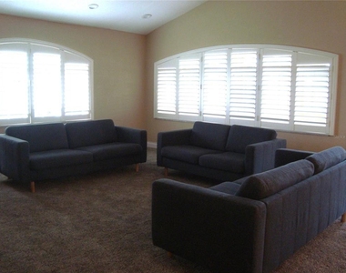 601 Palm Avenue - Photo Thumbnail 9
