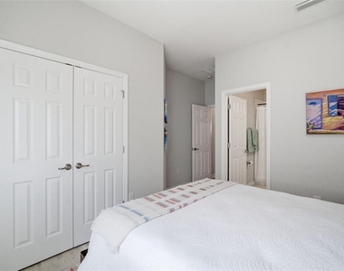 31477 Westbury Estates Avenue - Photo Thumbnail 22