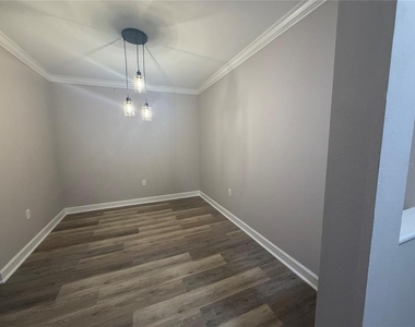 18293 Bridle Club Drive - Photo Thumbnail 4