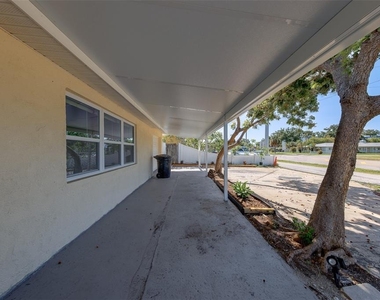 5937 38th Avenue N - Photo Thumbnail 35