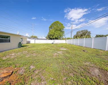 5937 38th Avenue N - Photo Thumbnail 46