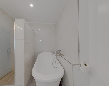5937 38th Avenue N - Photo Thumbnail 32