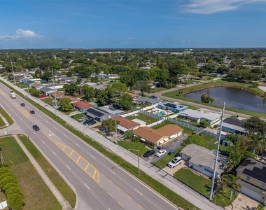 5937 38th Avenue N - Photo Thumbnail 51