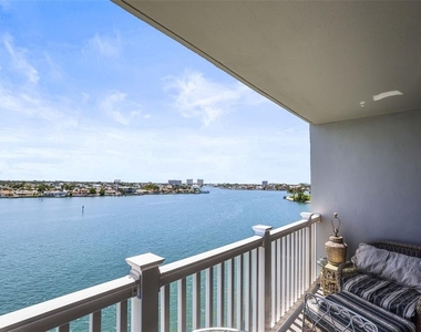 500 Treasure Island Causeway - Photo Thumbnail 11
