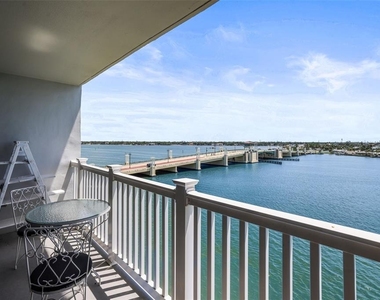 500 Treasure Island Causeway - Photo Thumbnail 10