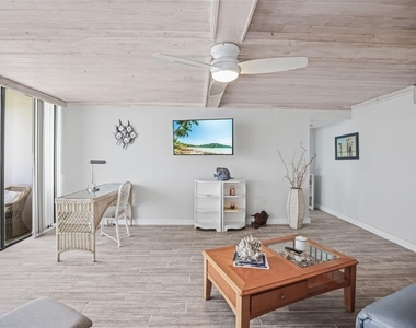 500 Treasure Island Causeway - Photo Thumbnail 15