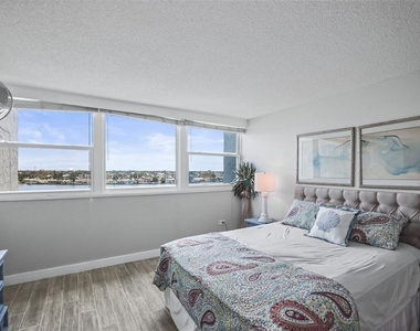 500 Treasure Island Causeway - Photo Thumbnail 20
