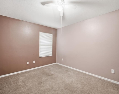 18126 Birdwater Drive - Photo Thumbnail 14