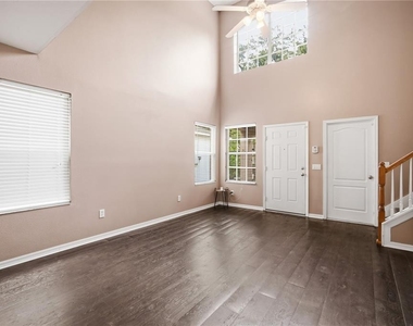 18126 Birdwater Drive - Photo Thumbnail 4