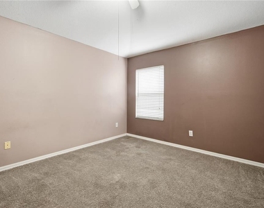 18126 Birdwater Drive - Photo Thumbnail 16