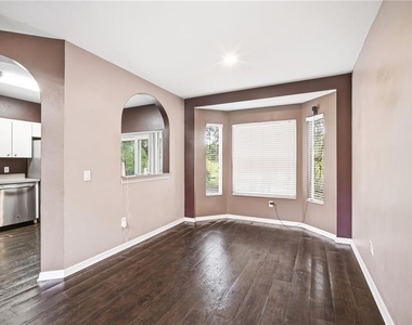 18126 Birdwater Drive - Photo Thumbnail 6
