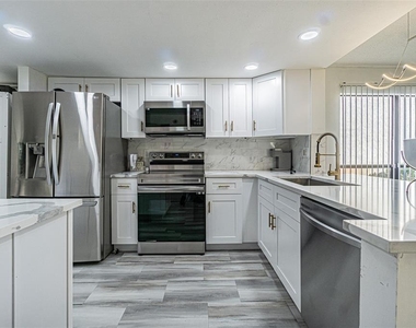 4965 Puritan Circle - Photo Thumbnail 4