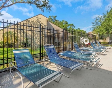 4965 Puritan Circle - Photo Thumbnail 32