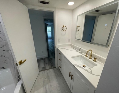 4965 Puritan Circle - Photo Thumbnail 11