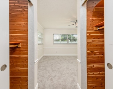 1661 Algonquin Drive - Photo Thumbnail 12