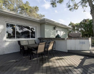378 Westwinds Drive - Photo Thumbnail 11