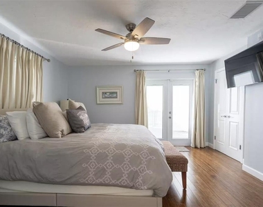 378 Westwinds Drive - Photo Thumbnail 18
