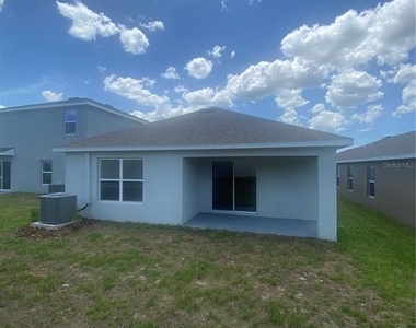 11519 Memorial Drive - Photo Thumbnail 15