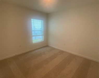 11519 Memorial Drive - Photo Thumbnail 12