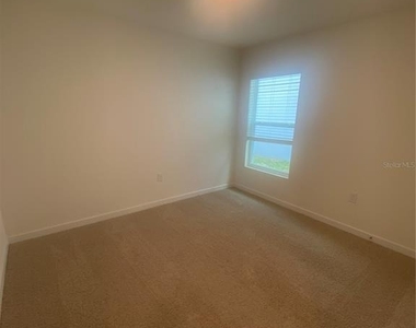 11519 Memorial Drive - Photo Thumbnail 10
