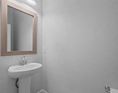 2515 Portico Street - Photo Thumbnail 22