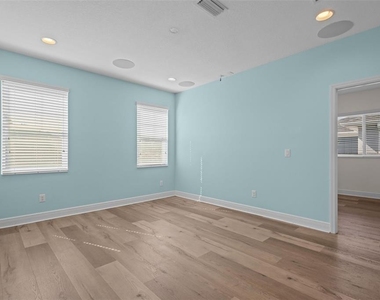 2515 Portico Street - Photo Thumbnail 24