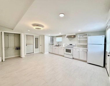 4406 W Trilby Avenue - Photo Thumbnail 29