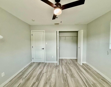 4406 W Trilby Avenue - Photo Thumbnail 19