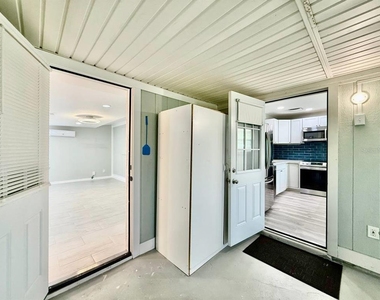 4406 W Trilby Avenue - Photo Thumbnail 31