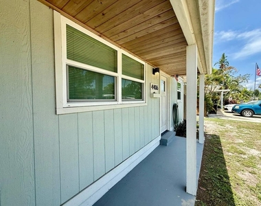 4406 W Trilby Avenue - Photo Thumbnail 3