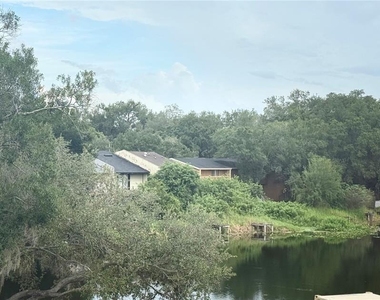 7128 Waterside Drive - Photo Thumbnail 18