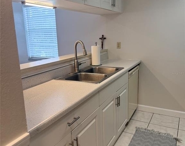 7128 Waterside Drive - Photo Thumbnail 7