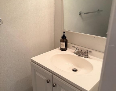 7128 Waterside Drive - Photo Thumbnail 8