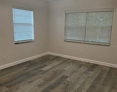 7128 Waterside Drive - Photo Thumbnail 13