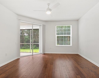 852 Lantern Way - Photo Thumbnail 29