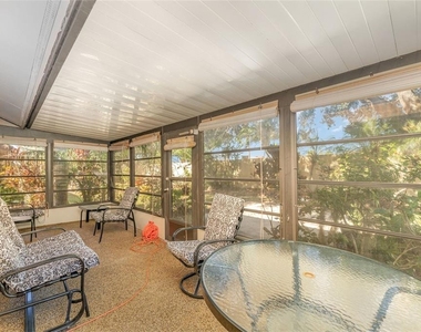 4240 Creekwood Lane - Photo Thumbnail 11